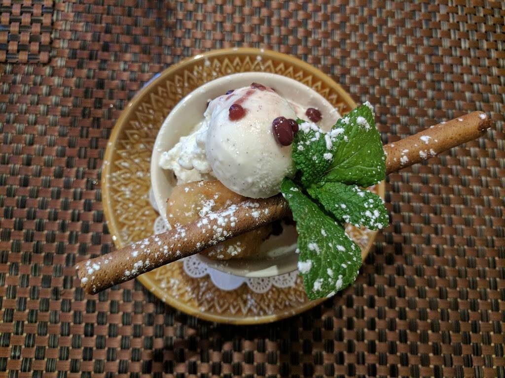 Bai Tong | restaurant | 6011, 14515 Big Basin Way, Saratoga, CA 95070, USA | 4088721319 OR +1 408-872-1319