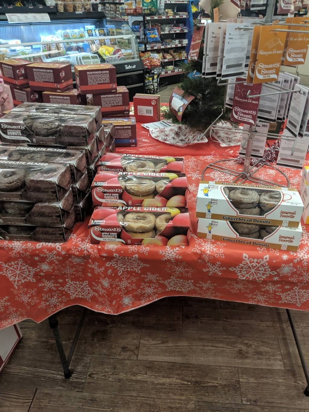 Stewarts Shops | meal takeaway | 6 Grand St, Palatine Bridge, NY 13428, USA | 5186734403 OR +1 518-673-4403