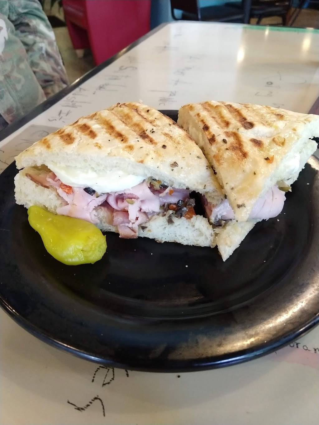 Basils Downtown | meal delivery | 120 N Congress St, Jackson, MS 39201, USA | 6019449888 OR +1 601-944-9888