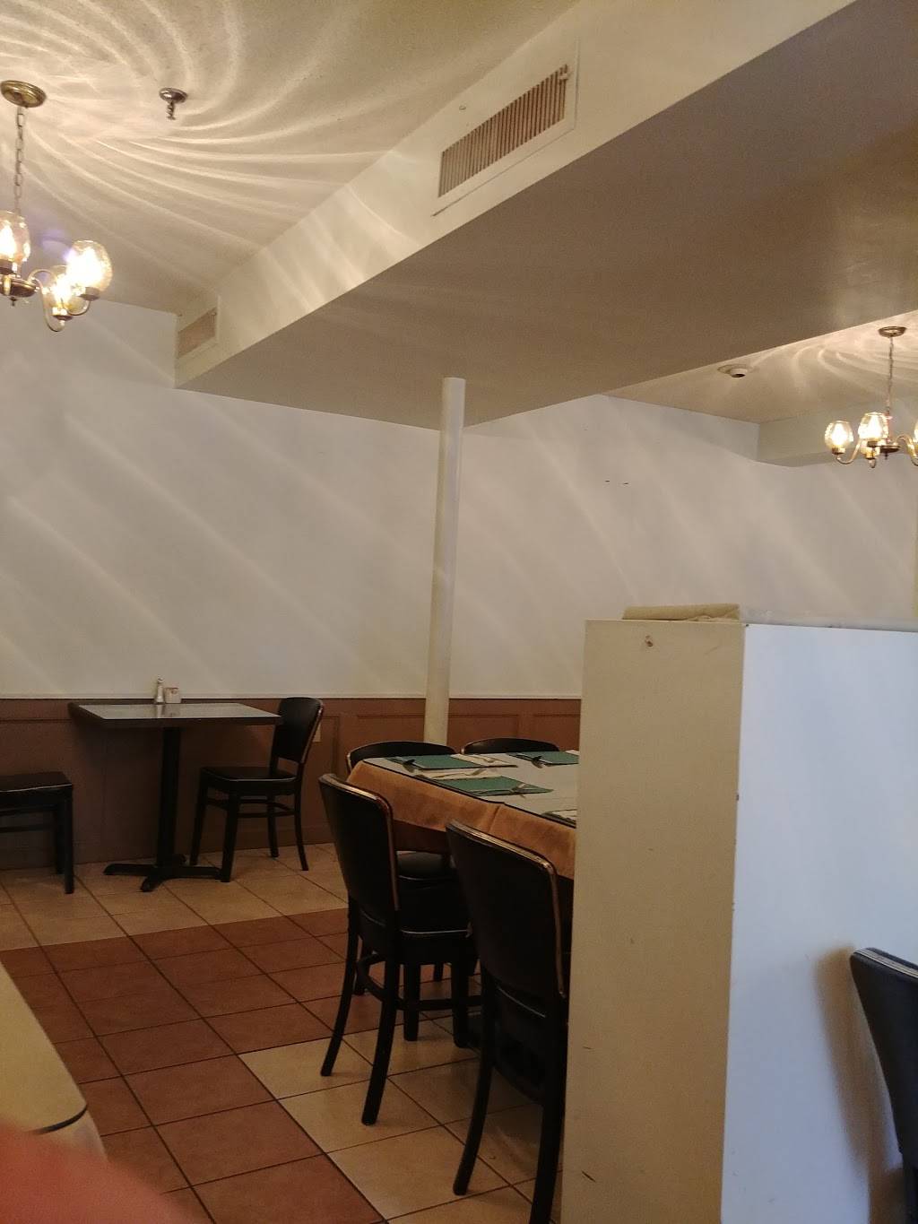 Wonderbar Restaurant | restaurant | 12 Washington St # 14, Biddeford, ME 04005, USA | 2072829926 OR +1 207-282-9926