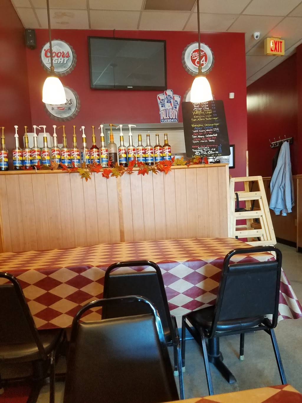 Jerrys Pizza | restaurant | 635 S Main St, Middletown, CT 06457, USA | 8603465335 OR +1 860-346-5335