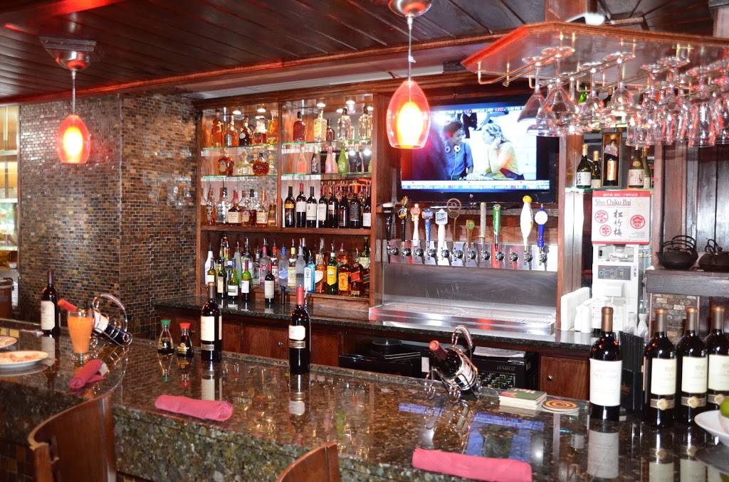 Royal Ginger Asian Fusion Bistro | restaurant | 8591 Sancus Blvd, Columbus, OH 43240, USA | 6148461111 OR +1 614-846-1111