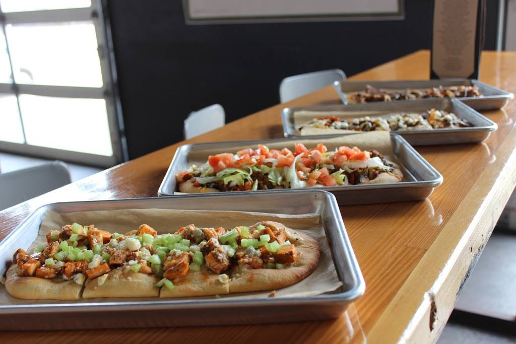 Bowlounge | night club | 167 Turtle Creek Blvd #103, Dallas, TX 75207, USA | 2147417737 OR +1 214-741-7737