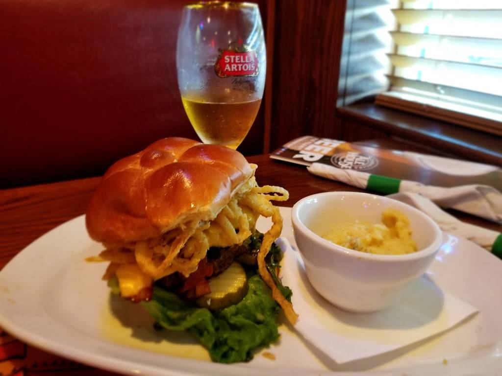 Carolina Ale House | restaurant | 277 Columbiana Dr, Columbia, SC 29212, USA | 8034076996 OR +1 803-407-6996