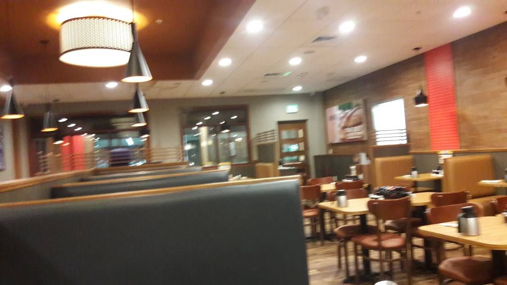 IHOP | restaurant | 2803 Ridge Way, Lake Wales, FL 33859, USA | 8636766748 OR +1 863-676-6748