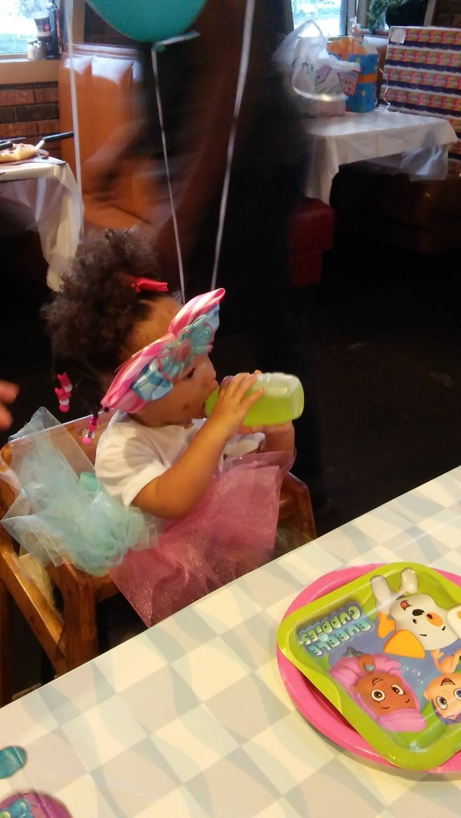 Pizza Hut | restaurant | 1200 E Broad Ave, Rockingham, NC 28379, USA | 9109974061 OR +1 910-997-4061