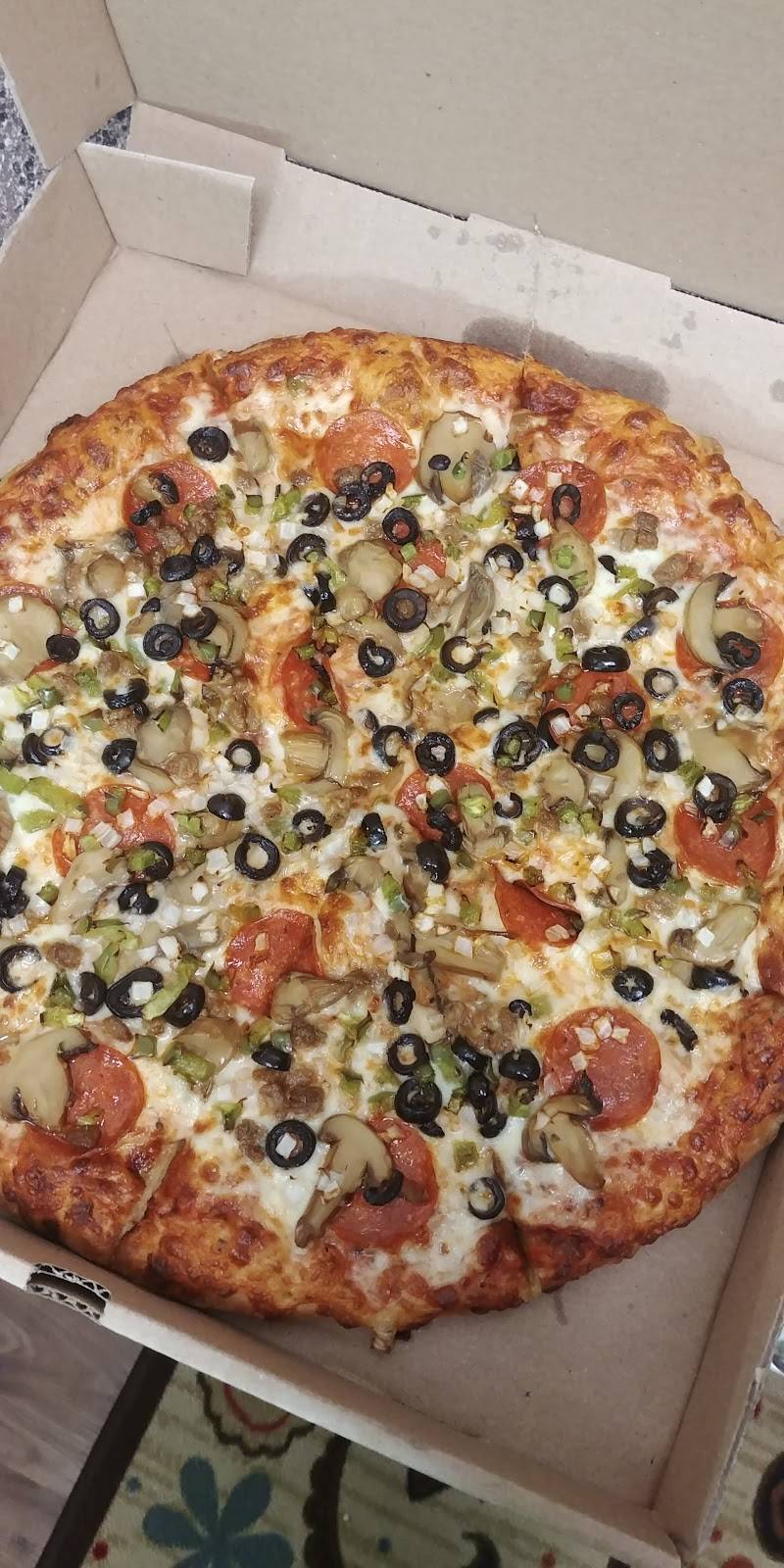 Dinos Pizza | restaurant | 1600 Gill St, Blue Mound, TX 76131, USA | 8172322244 OR +1 817-232-2244