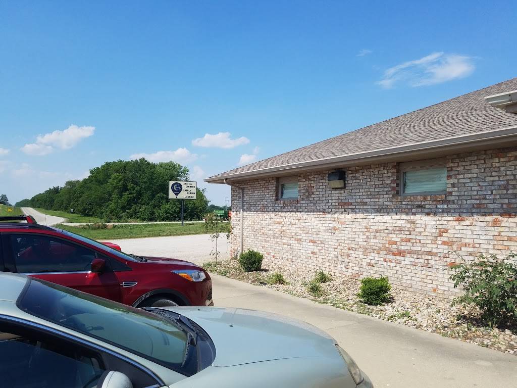 Silver Moon Restaurant | restaurant | 230 IL-1, West Union, IL 62477, USA | 2172793836 OR +1 217-279-3836