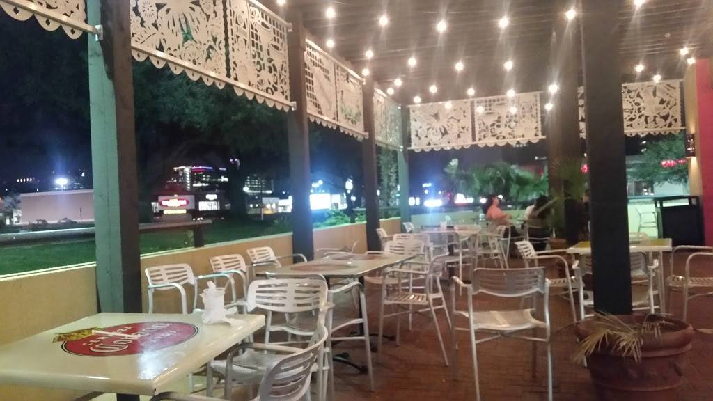 Taco Cabana | restaurant | 11079 Westheimer Rd, Houston, TX 77042, USA | 7139530696 OR +1 713-953-0696