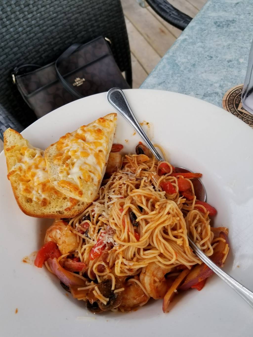 Shoeless Joes | restaurant | 367 Guelph St, Georgetown, ON L7G 4B6, Canada | 9058733157 OR +1 905-873-3157