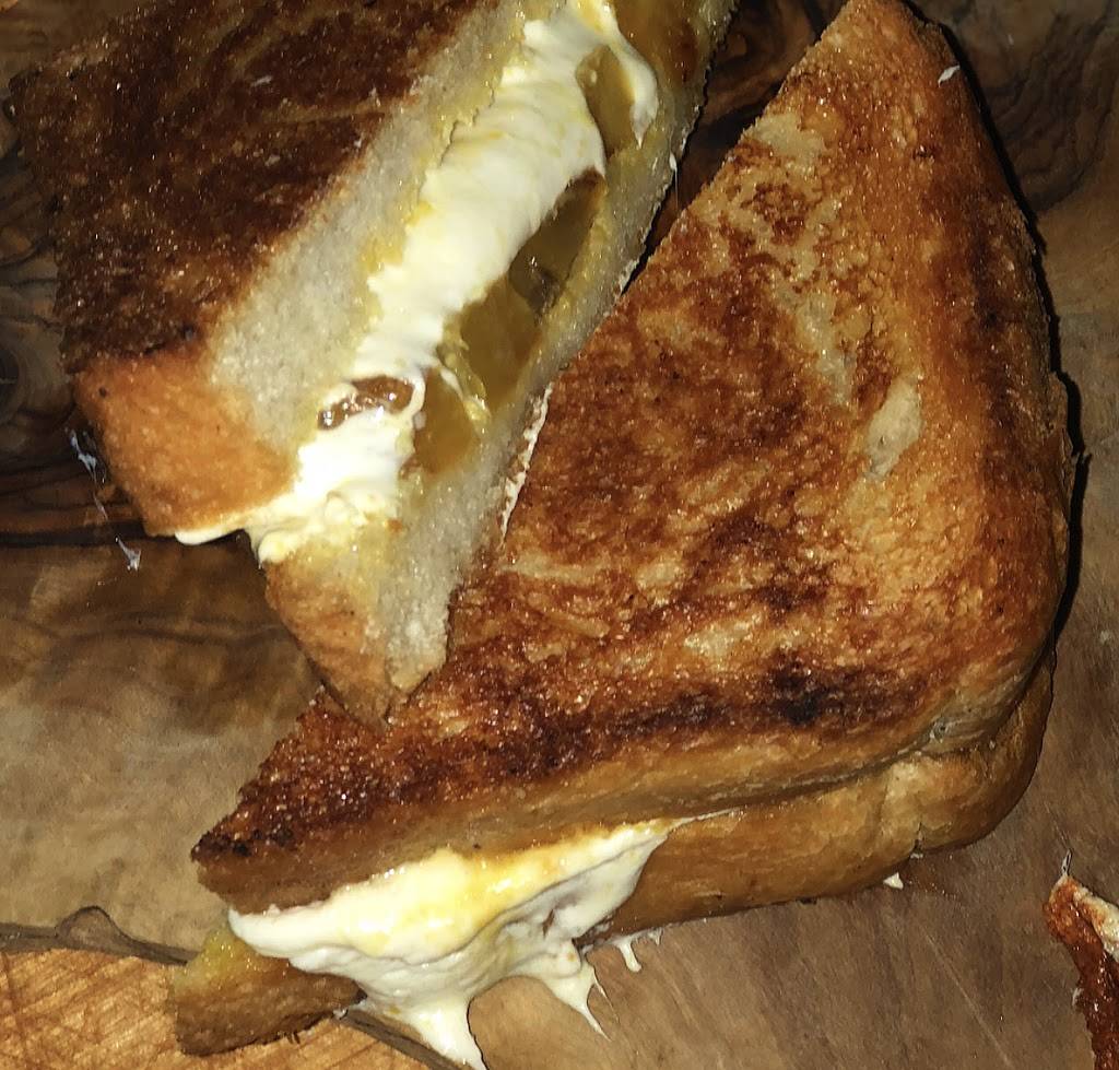 Grilled Cheese Incident | restaurant | 205 Cypress Ave, Ridgewood, NY 11385, USA | 9174216584 OR +1 917-421-6584