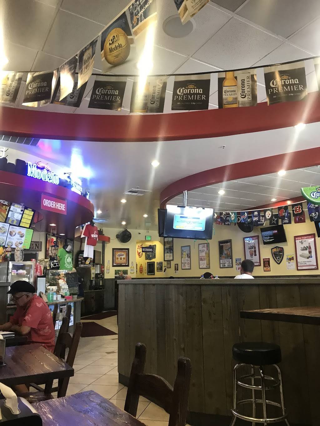 Javis Taco Shack | restaurant | 4109 S Mooney Blvd, Visalia, CA 93277, USA | 5596256002 OR +1 559-625-6002