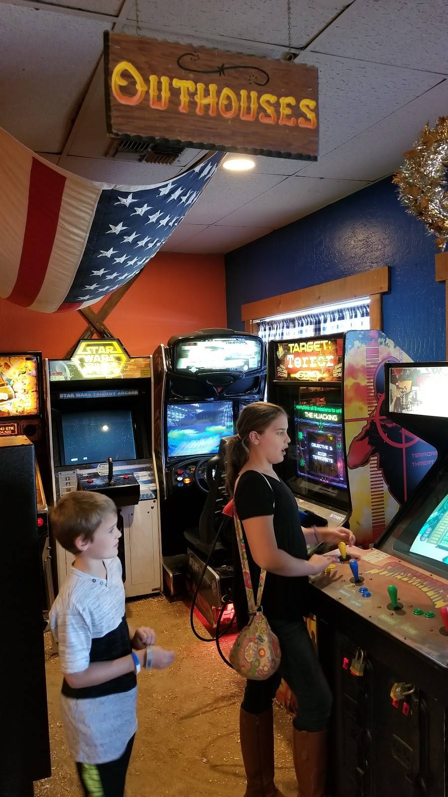 Klondike Pizza | restaurant | 2059 S Broadway, Santa Maria, CA 93454, USA | 8053483667 OR +1 805-348-3667