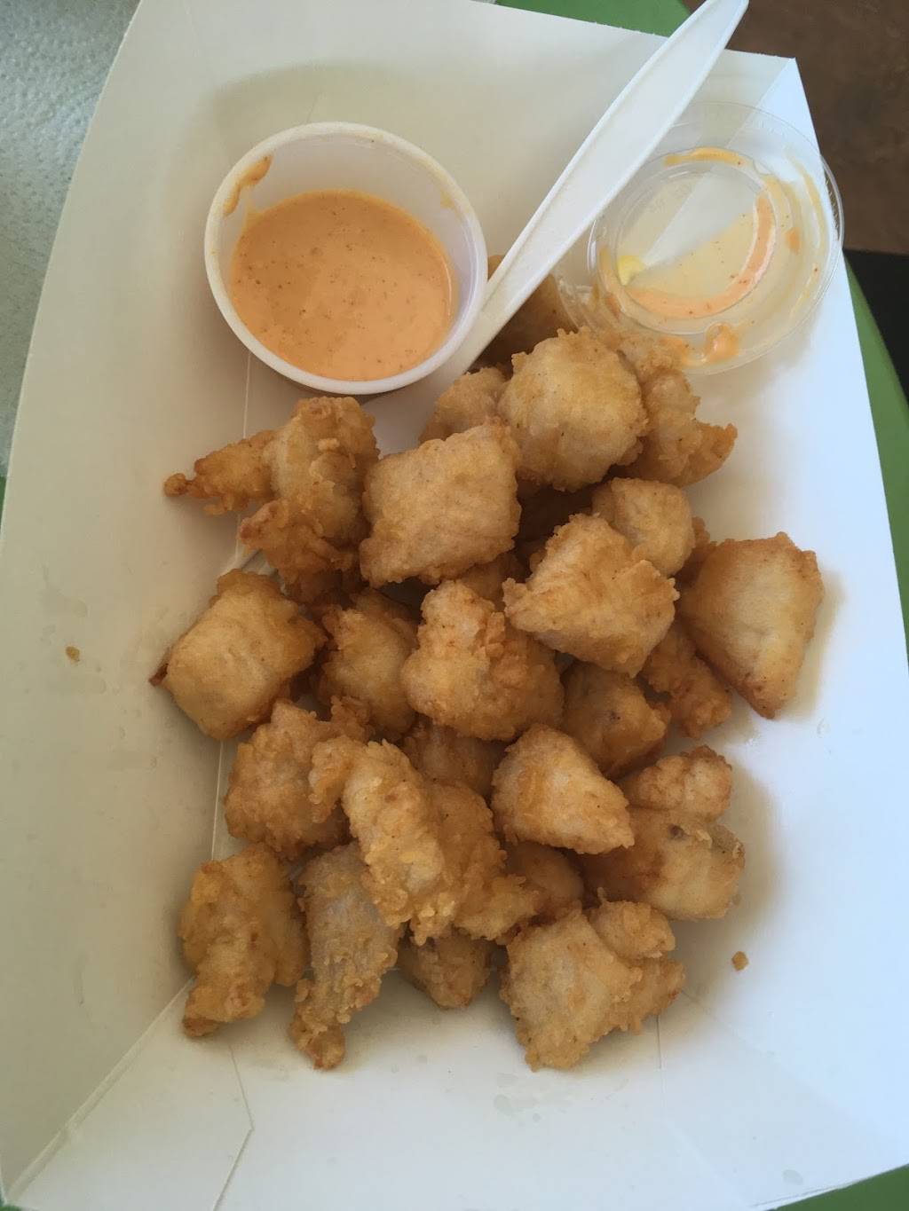 Fish Hut Grill | restaurant | Emerald Isle, NC 28594, USA | 2527649060 OR +1 252-764-9060