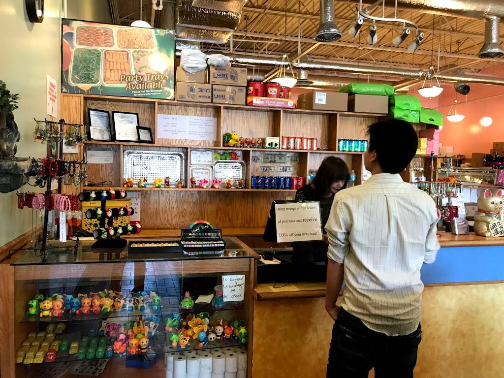 New Buffet Castle | restaurant | 3326 W Belmont Ave, Chicago, IL 60618, USA | 7732676688 OR +1 773-267-6688