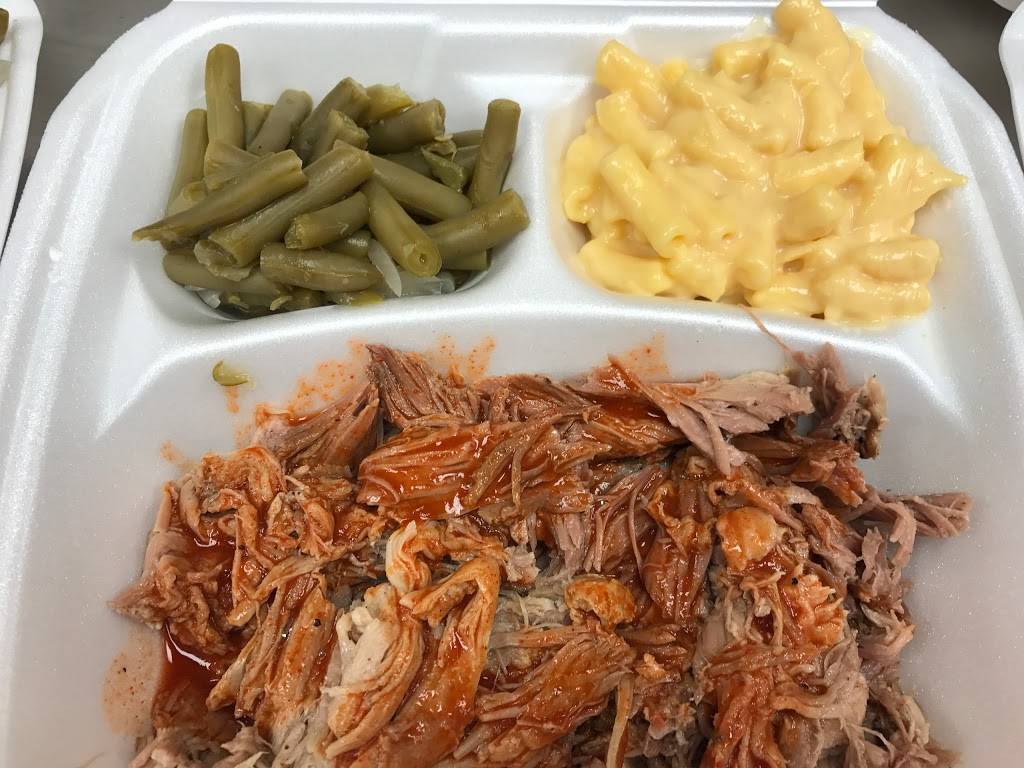 Ole Dads BBQ | restaurant | 14163 US-231, Hazel Green, AL 35750, USA | 2568288777 OR +1 256-828-8777