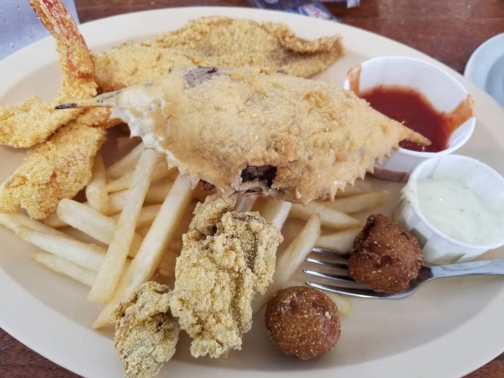 Captain Toms Seafood & Oyster Bar | restaurant | 10501 FM 1960, Houston, TX 77070, USA | 2818908334 OR +1 281-890-8334