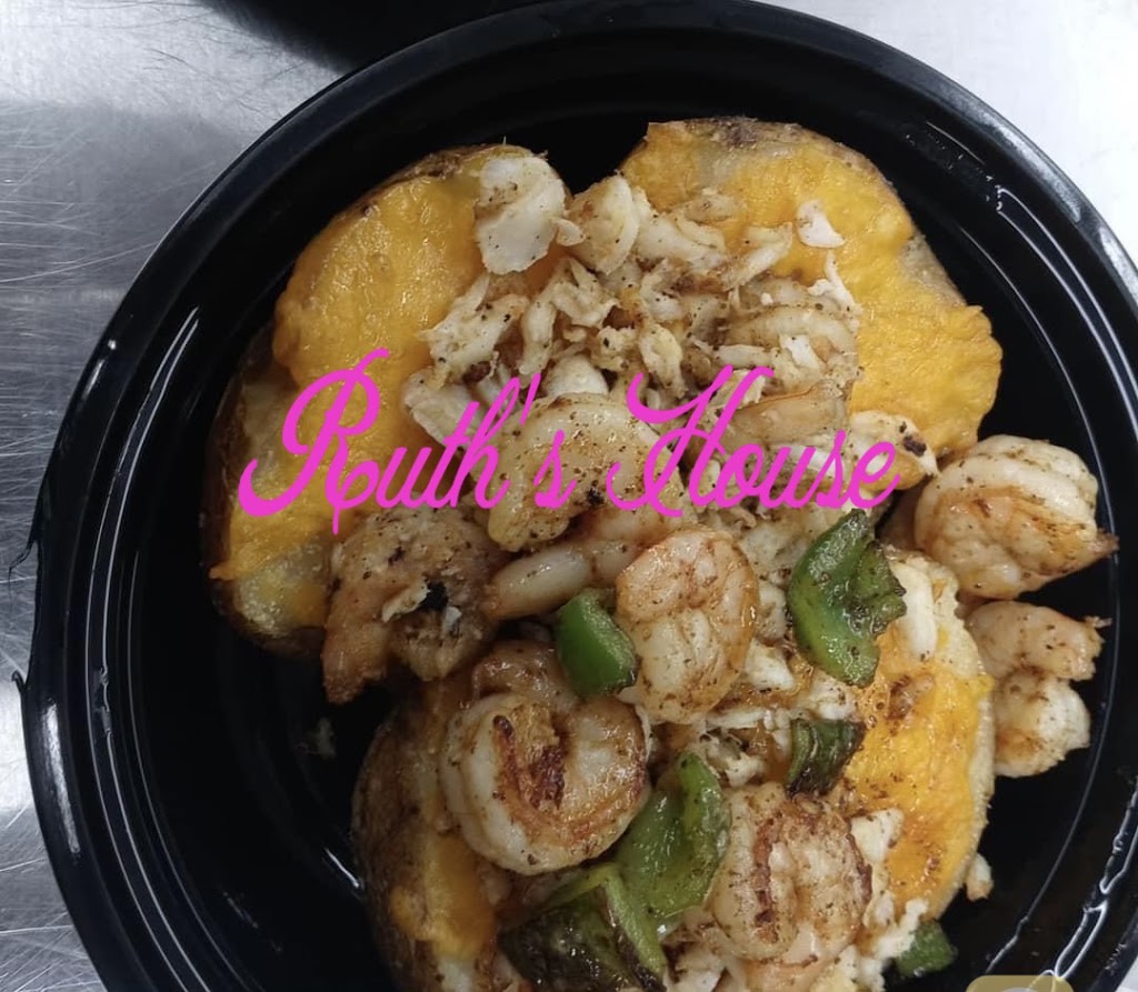 Ruth’s House | restaurant | 3326 Greenmount Ave, Baltimore, MD 21218, USA | 4109211815 OR +1 410-921-1815