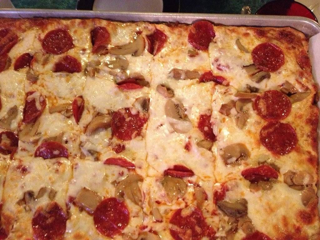 Pizza Chef Restaurant & Sports Bar | restaurant | 1007 E Bayview Blvd, Norfolk, VA 23503, USA | 7575887600 OR +1 757-588-7600