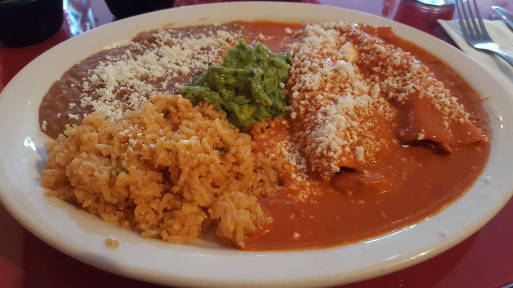 Señor Villa | restaurant | 8064 Lake City Way NE #4360, Seattle, WA 98115, USA | 2065175660 OR +1 206-517-5660