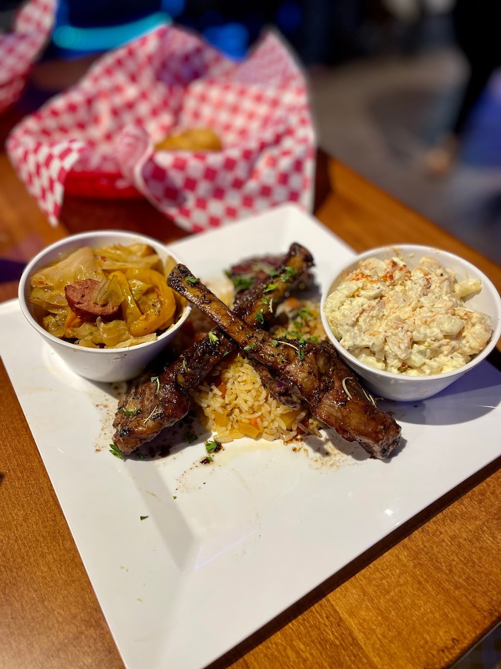 Aunt E’s Southern Cuisine | restaurant | 2618 Lawndale Dr, Greensboro, NC 27408, USA | 3369889043 OR +1 336-988-9043