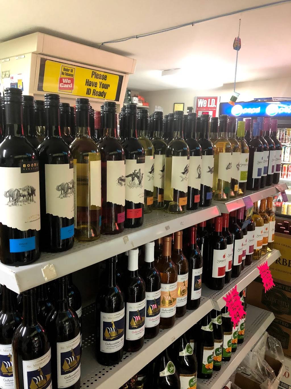 Taj Liquor & Restaurant | restaurant | 9610 Pulaski Hwy, Middle River, MD 21220, USA | 4106866333 OR +1 410-686-6333