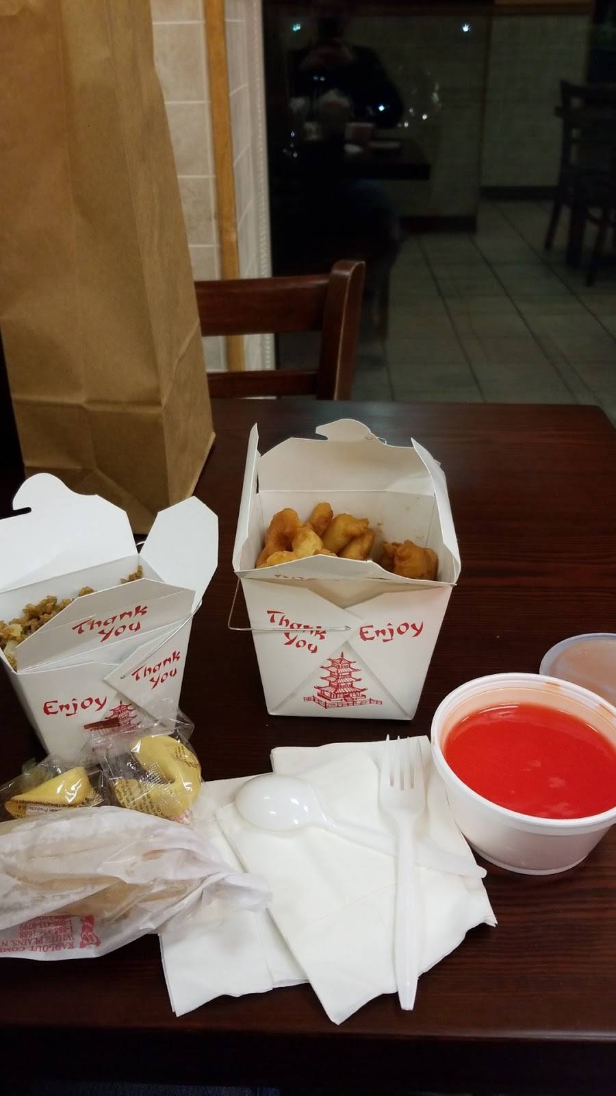 China Town Kitchen | restaurant | 1800 N Knoxville Ave #5, Peoria, IL 61603, USA | 3096818696 OR +1 309-681-8696