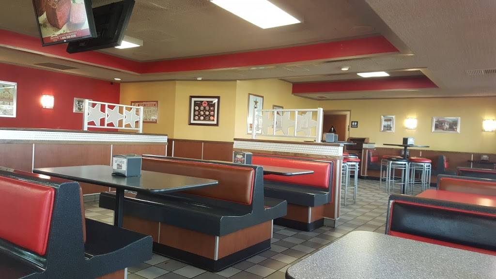 Carls Jr. | restaurant | 875 E Stanley Blvd, Livermore, CA 94550, USA | 9254431565 OR +1 925-443-1565