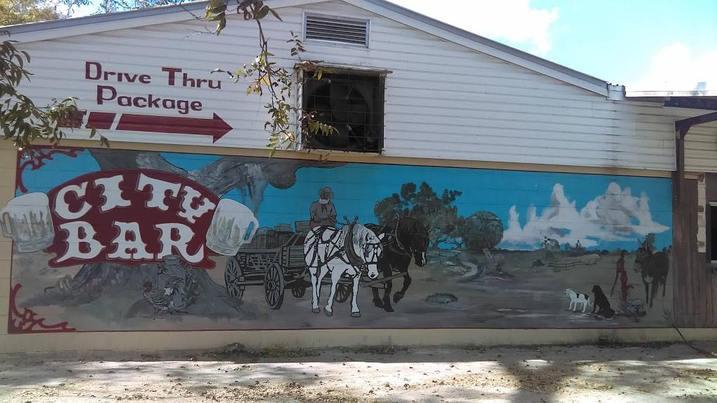 The City Bar | restaurant | 115 NW 2nd Ave, Trenton, FL 32693, USA | 3524631494 OR +1 352-463-1494