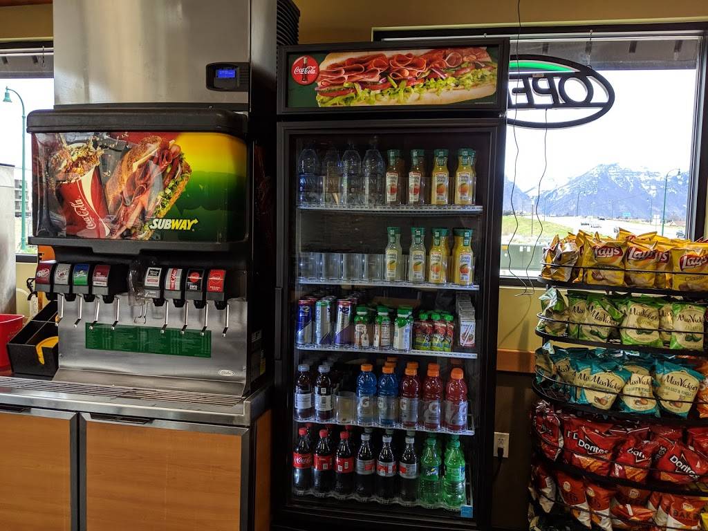 Subway | meal takeaway | 1264 W University Pkwy, Orem, UT 84058, USA | 8016075348 OR +1 801-607-5348