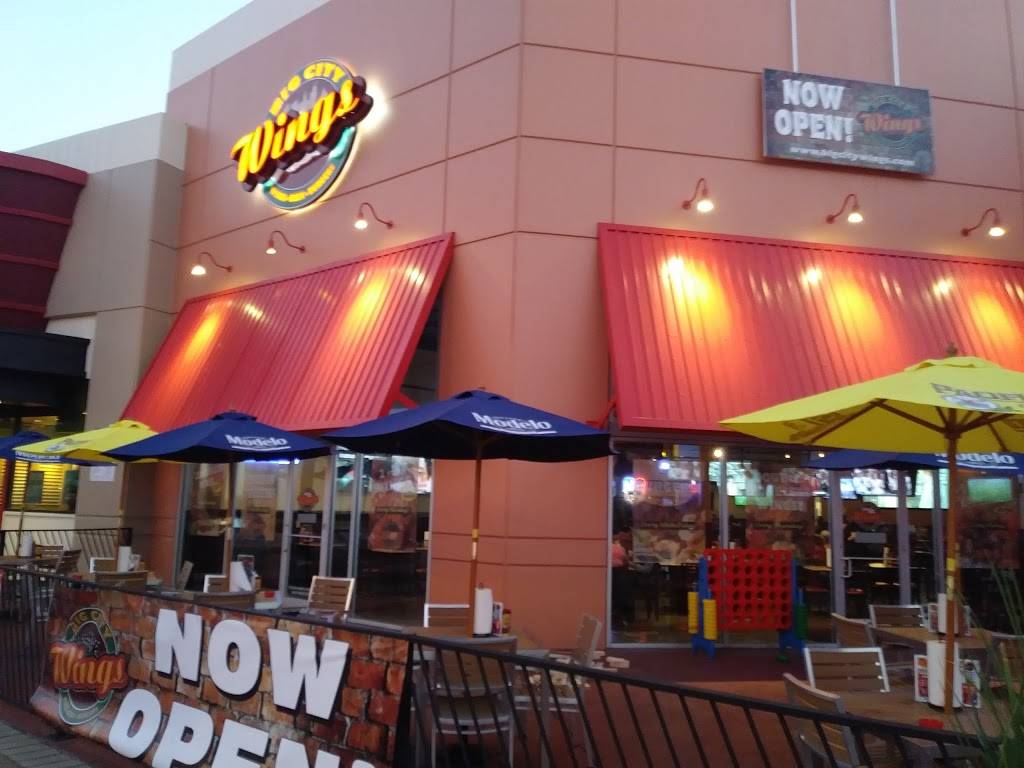Big City Wings | restaurant | 7620 Katy Fwy Suite 460, Houston, TX 77024, USA | 7132392092 OR +1 713-239-2092