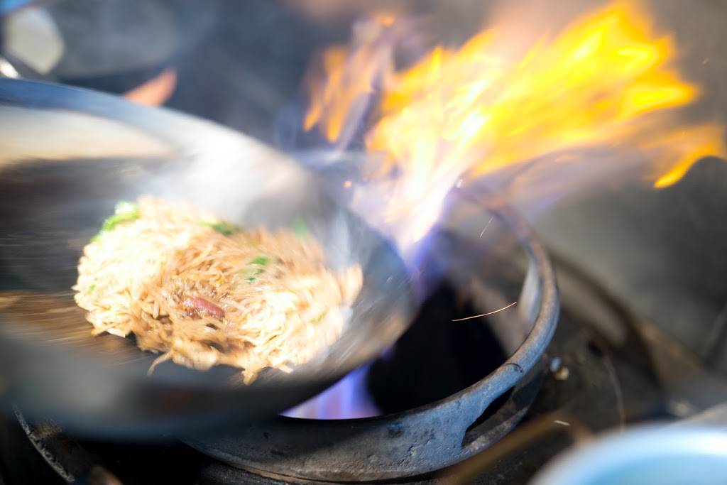 Bamboo Thai Cuisine | restaurant | 1841 42nd Ave E, Seattle, WA 98112, USA | 2063246467 OR +1 206-324-6467