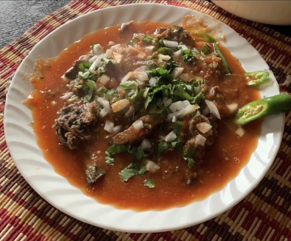 Birrieria La Baka | restaurant | 8509 Culebra Rd, San Antonio, TX 78251, USA | 2104890054 OR +1 210-489-0054