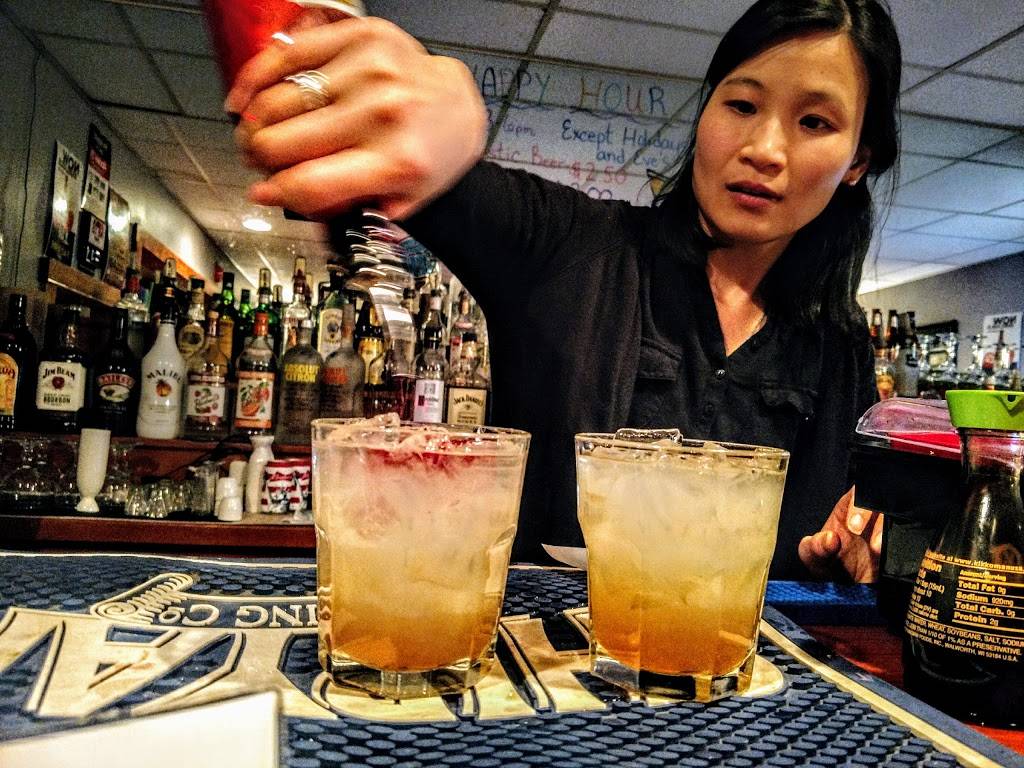 Sampan | night club | 356 W Main St, Hillsboro, NH 03244, USA | 6034643663 OR +1 603-464-3663