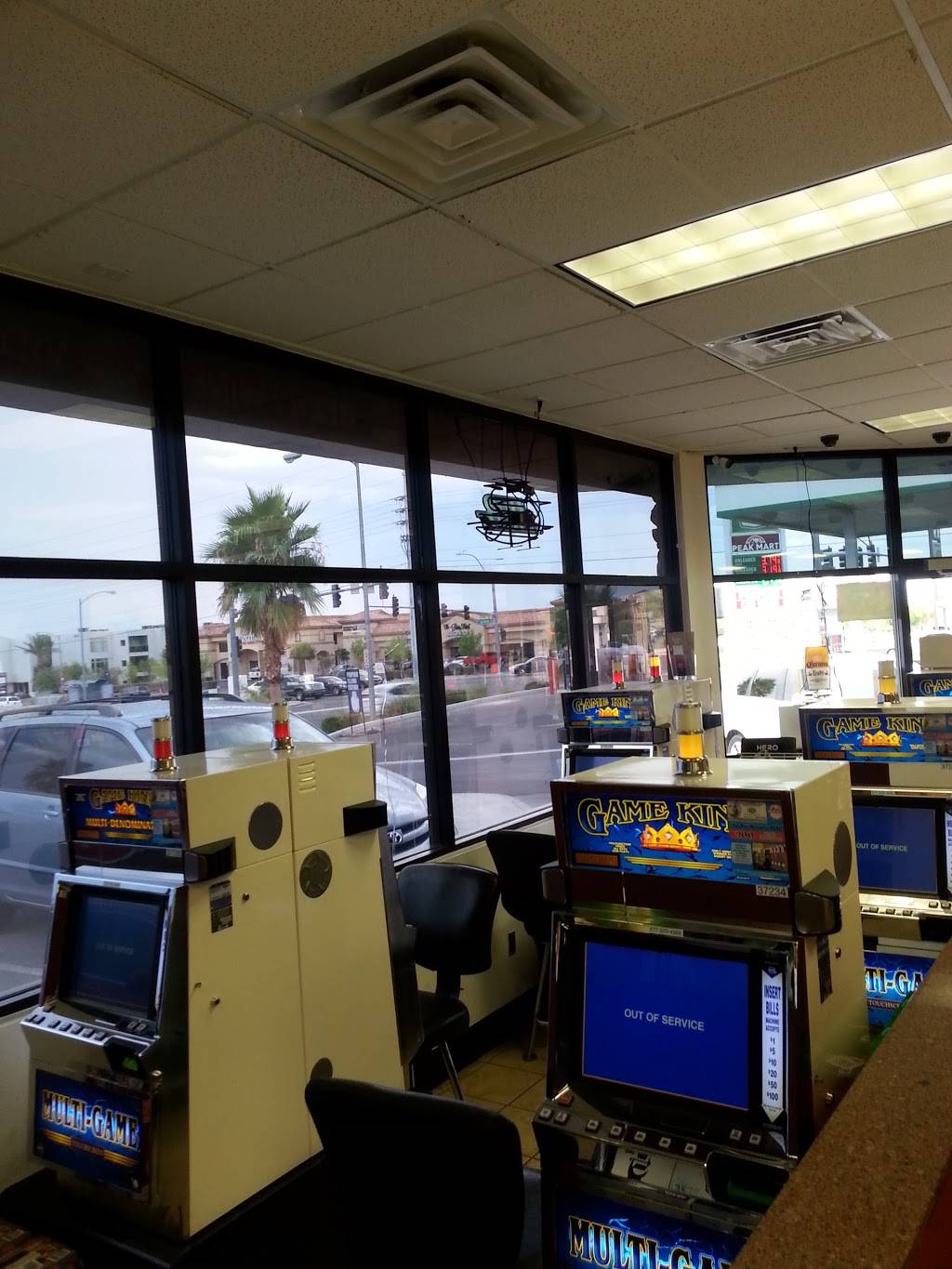 Peak Mart Car Wash | bakery | 9010 W Flamingo Rd, Las Vegas, NV 89147, USA | 7022338061 OR +1 702-233-8061