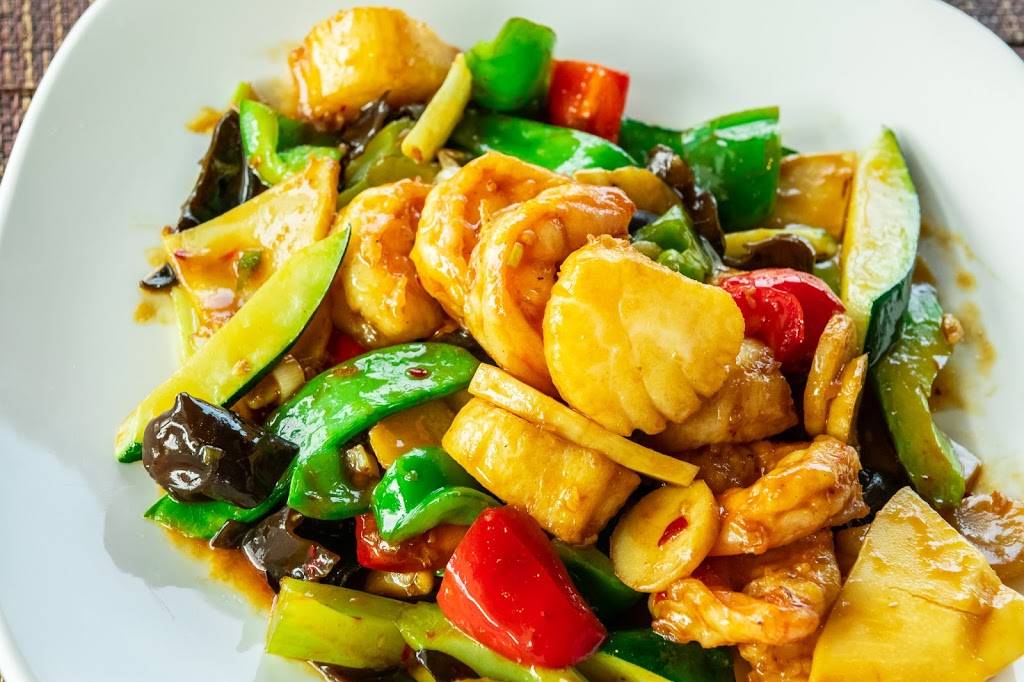 Aoyama Chinese & Japanese Cuisine | restaurant | 84 E Main St Ste L, Mendham, NJ 07945, USA | 9735439700 OR +1 973-543-9700