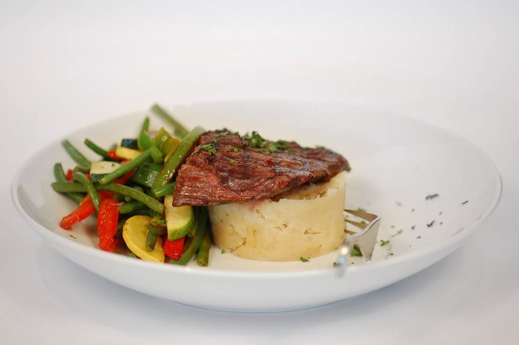 Tomate Basilic | restaurant | 12585 Rue Sherbrooke E, Pointe-aux-Trembles, QC H1B 1C8, Canada | 5146452009 OR +1 514-645-2009