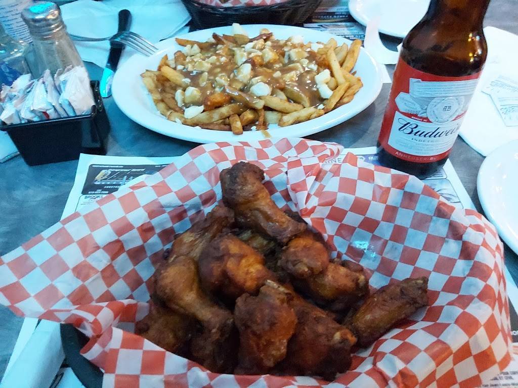 Resto-Bar Le Pic | restaurant | 2035 Route du Carrefour, Val-des-Monts, QC J8N 5B5, Canada | 8196717272 OR +1 819-671-7272