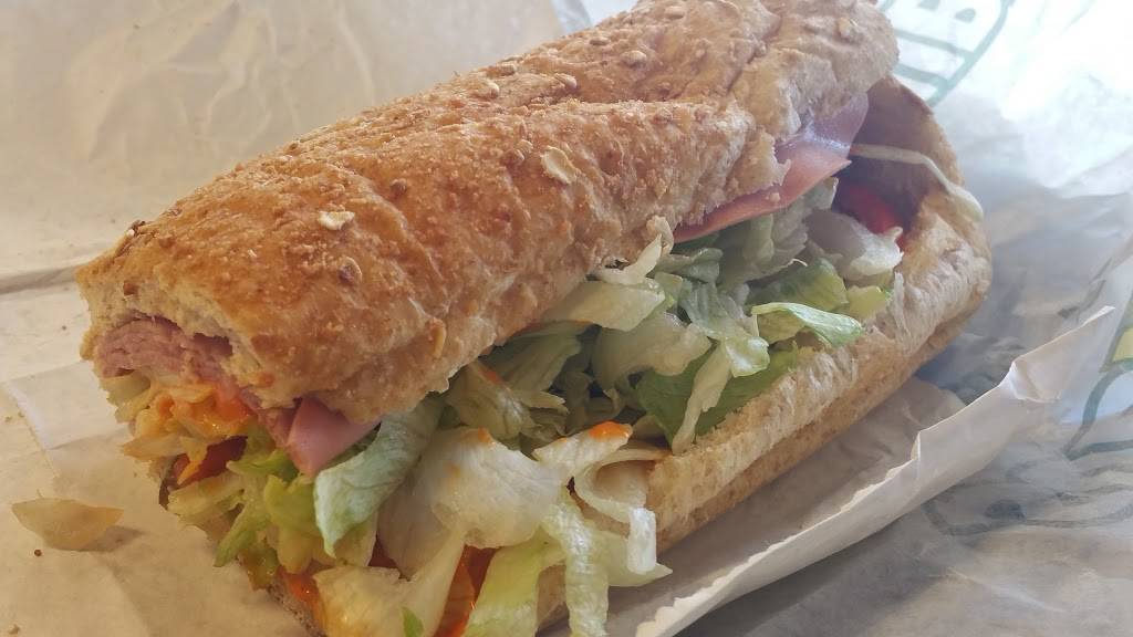 Subway | restaurant | 2545 Marconi Ave, Sacramento, CA 95821, USA | 9164830200 OR +1 916-483-0200