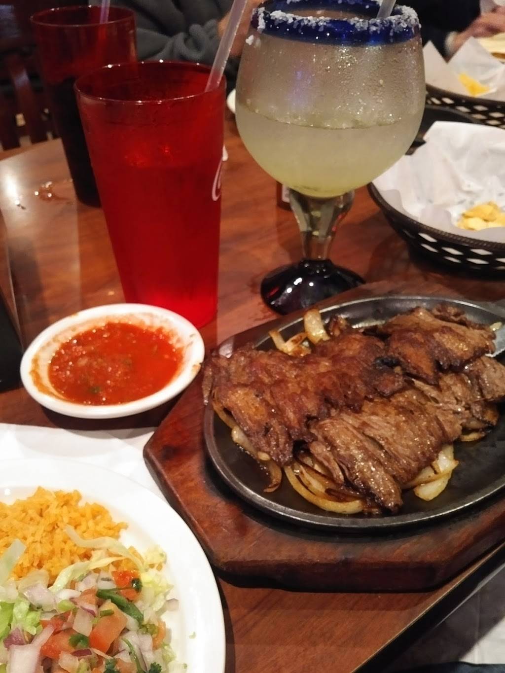 El Saltillo Mexican Restaurant | restaurant | 920 Cedar Lake Rd E1 Cedar, Popps Plaza, Biloxi, MS 39532, USA | 2283962121 OR +1 228-396-2121