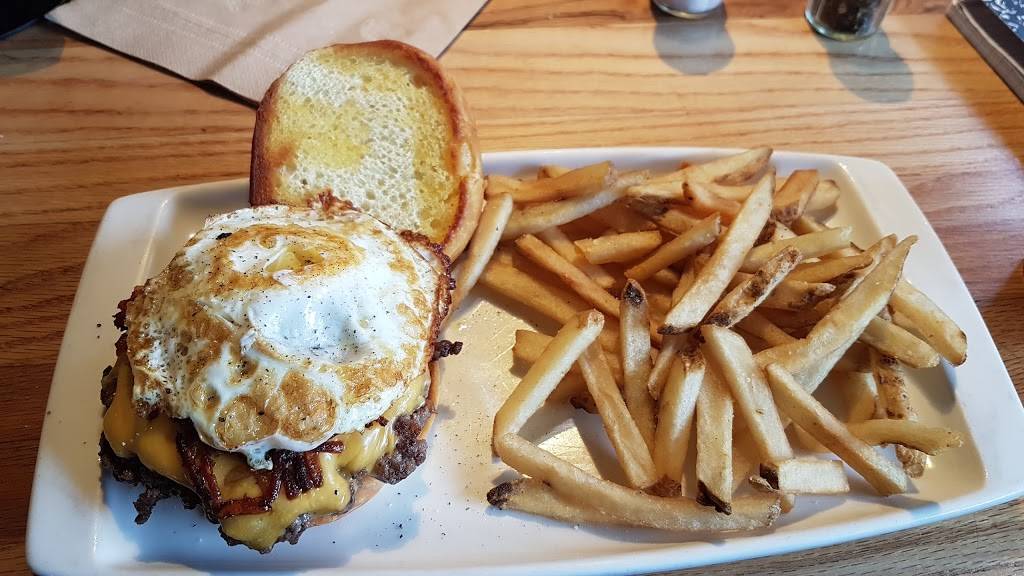 Applebees Grill + Bar | restaurant | 1360 Fulton St, Brooklyn, NY 11216, USA | 7189438000 OR +1 718-943-8000