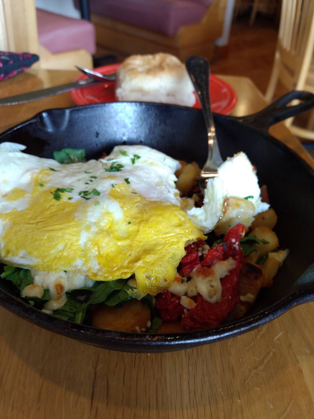 J. Christophers | restaurant | 3070 Windward Plaza, Alpharetta, GA 30005, USA | 7707408571 OR +1 770-740-8571