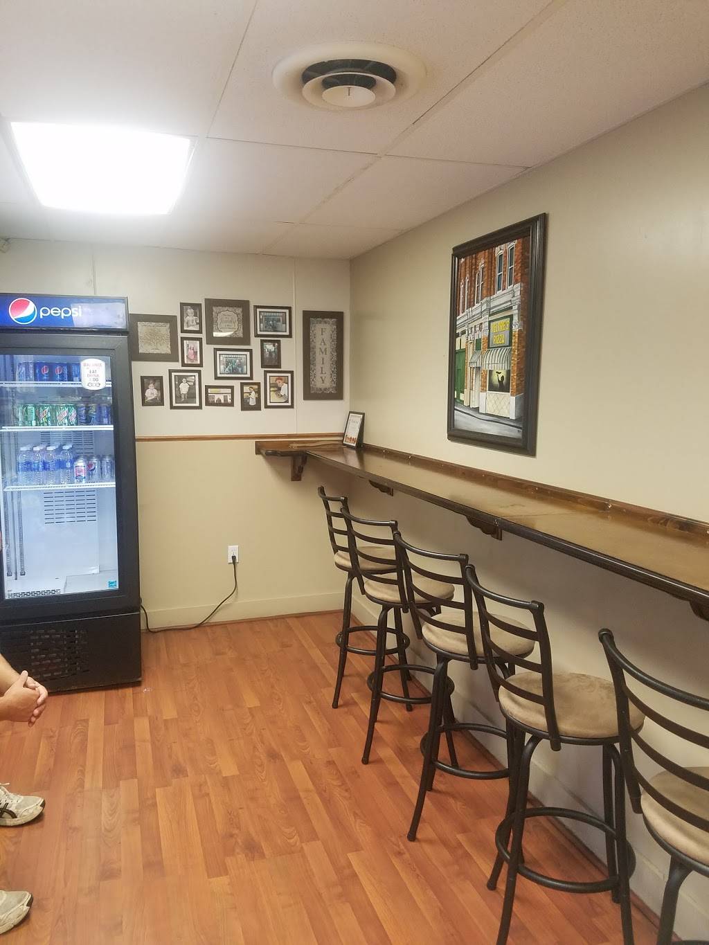 Veltres Pizza | restaurant | 1268 Brinton Rd, Pittsburgh, PA 15221, USA | 4122713244 OR +1 412-271-3244