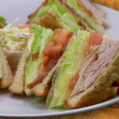 Gails Carriage Inn | restaurant | 1145 Elmhurst Rd, Des Plaines, IL 60016, USA | 8477589407 OR +1 847-758-9407