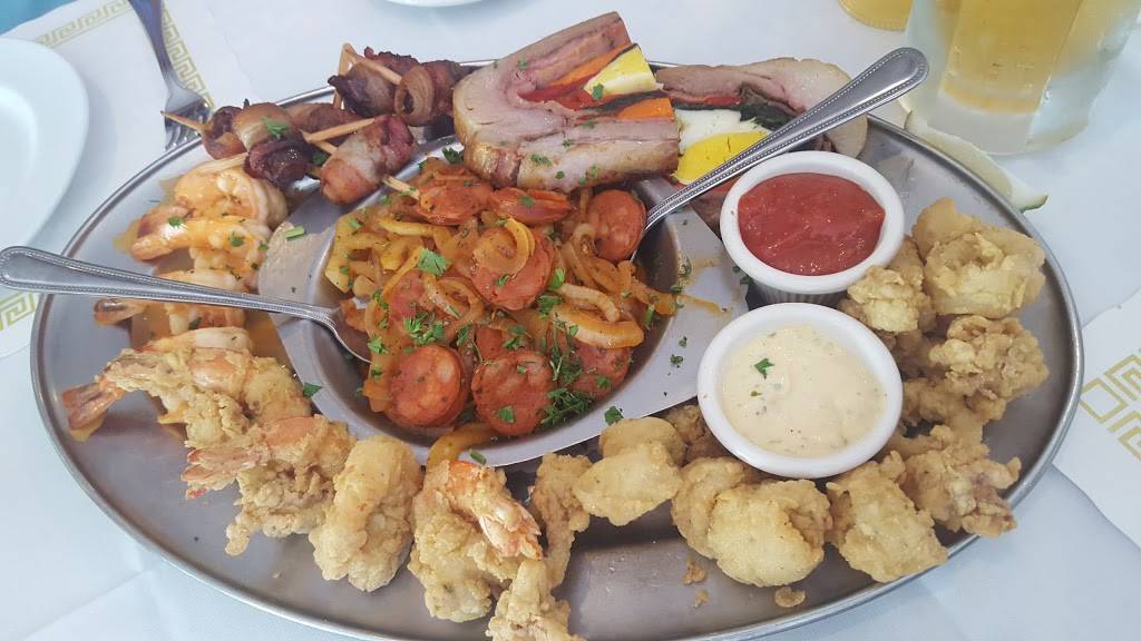 Tango | restaurant | 99 W Suffolk Ave, Central Islip, NY 11722, USA | 6312346623 OR +1 631-234-6623