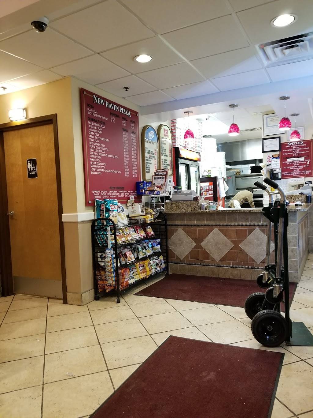 New Haven Style Pizza | restaurant | 18 N Church St, West Chester, PA 19380, USA | 6104365814 OR +1 610-436-5814