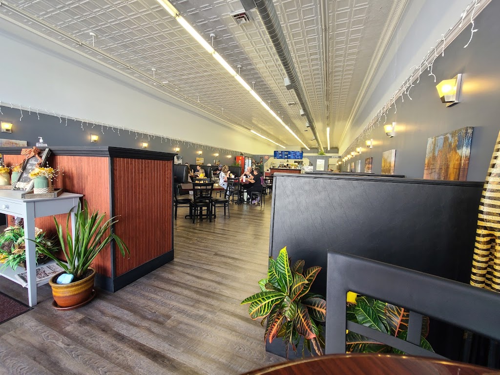 42Deli | restaurant | 423 E Ridgeway St, Clifton Forge, VA 24422, USA | 5408625505 OR +1 540-862-5505