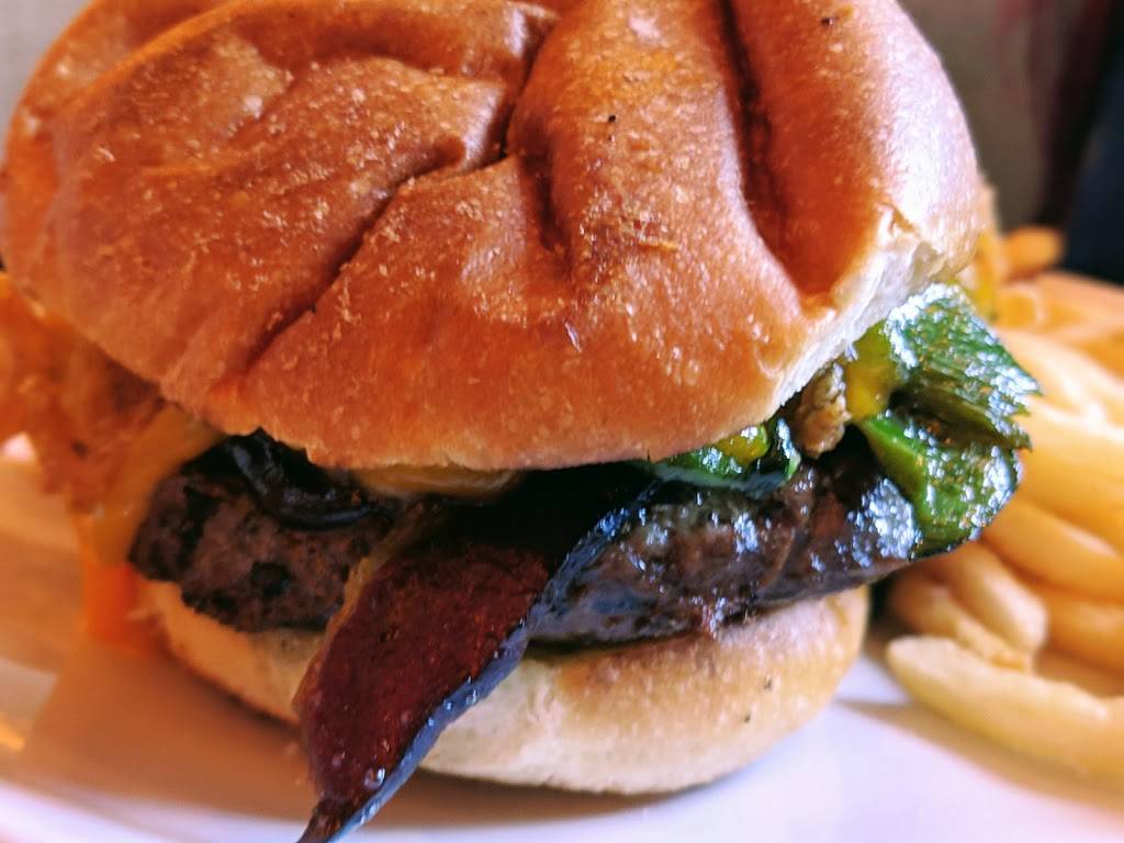 Delphine | restaurant | 6250 Hollywood Blvd, Los Angeles, CA 90028, USA | 3237981355 OR +1 323-798-1355