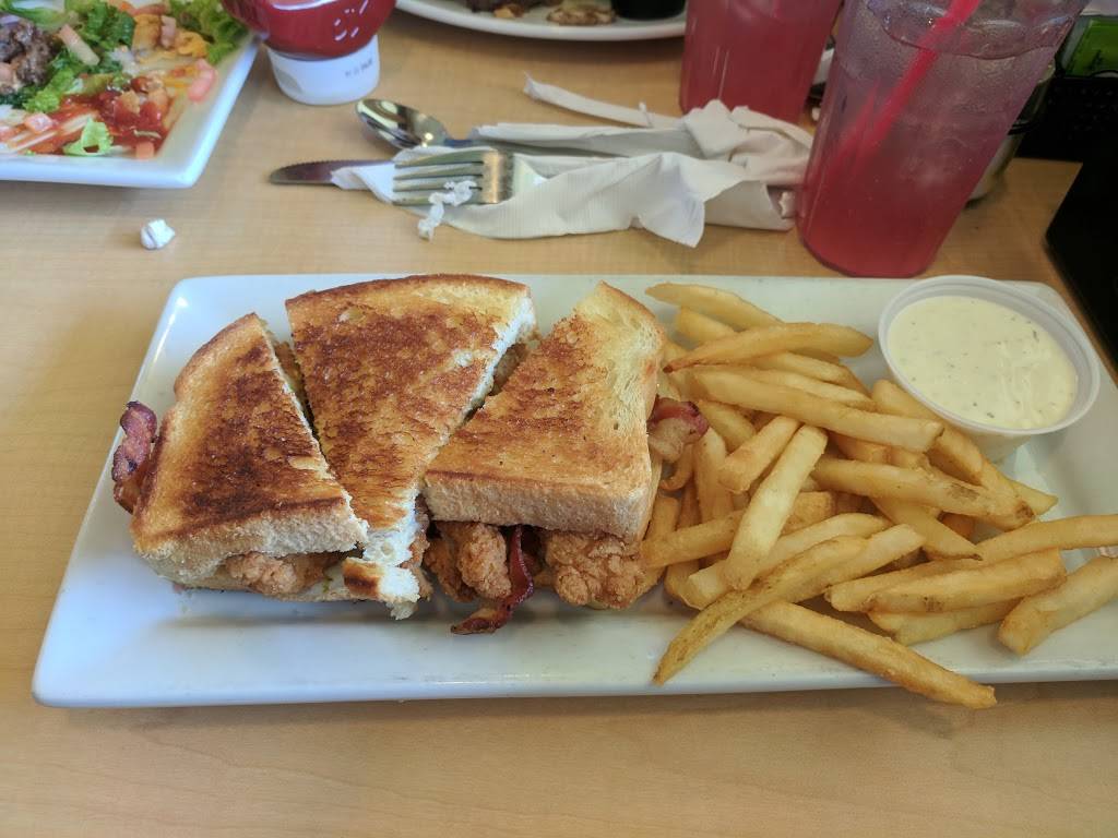 Perkins Restaurant & Bakery | restaurant | 1020 E Southview Dr, Marshall, MN 56258, USA | 5075327381 OR +1 507-532-7381