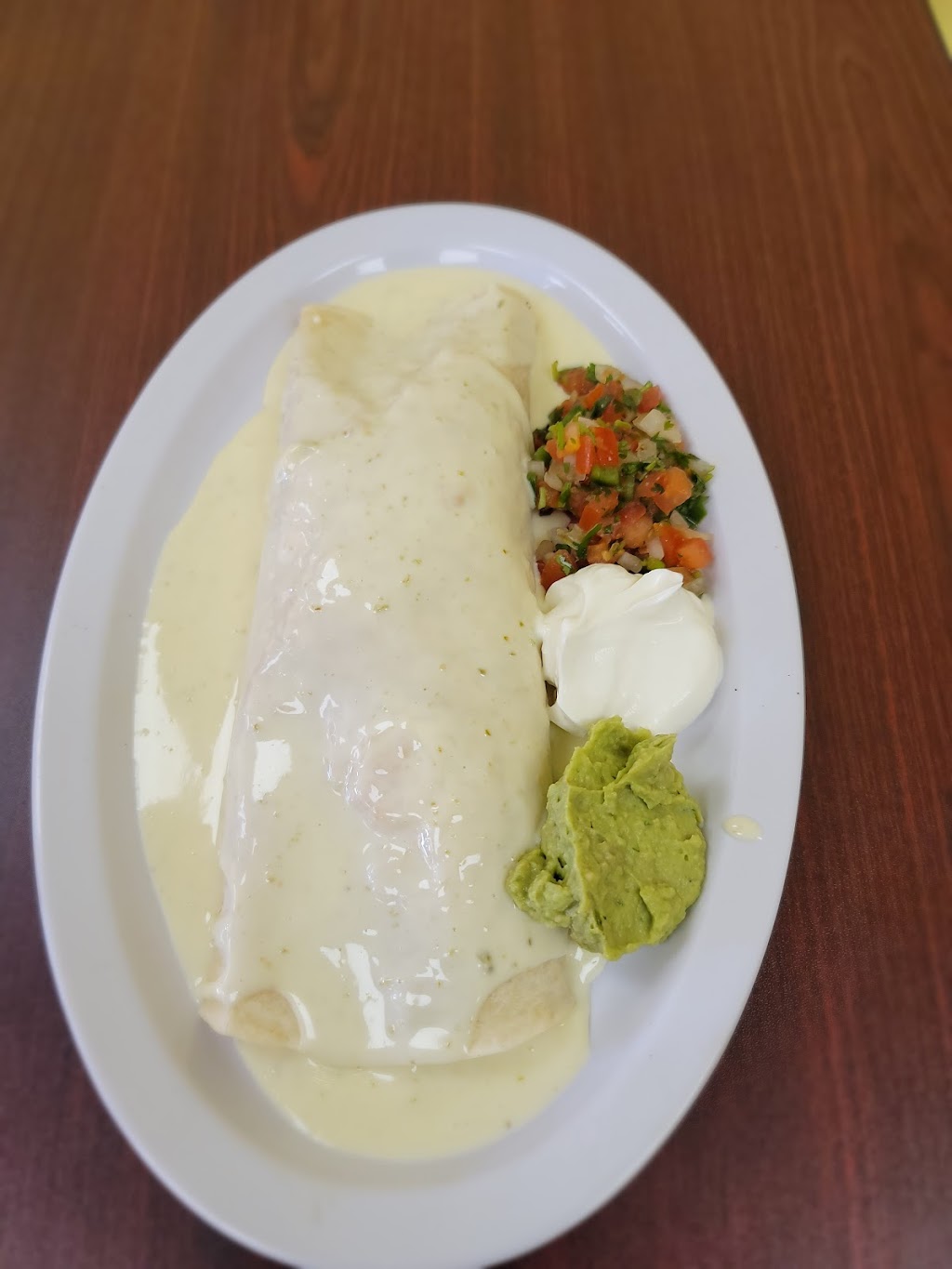 La Raza Market And Taqueria | restaurant | 1904 Missouri Blvd, Jefferson City, MO 65109, USA | 5736355005 OR +1 573-635-5005